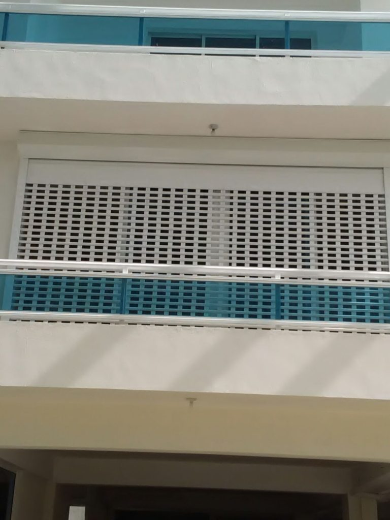 Vertical Rolling up Stainless Steel Roller Shutter Gate