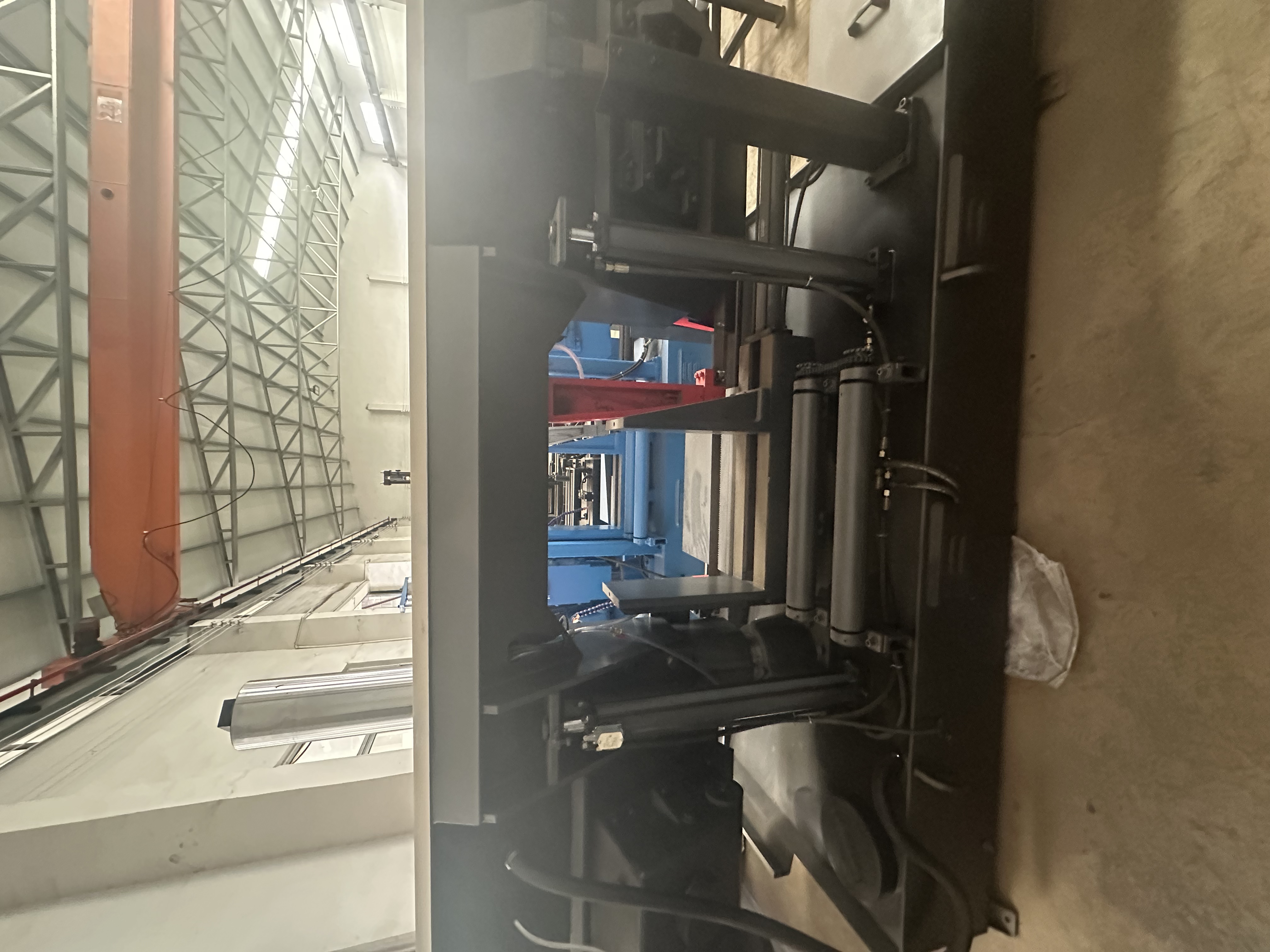 Станок ленточнопильный горизонтальный