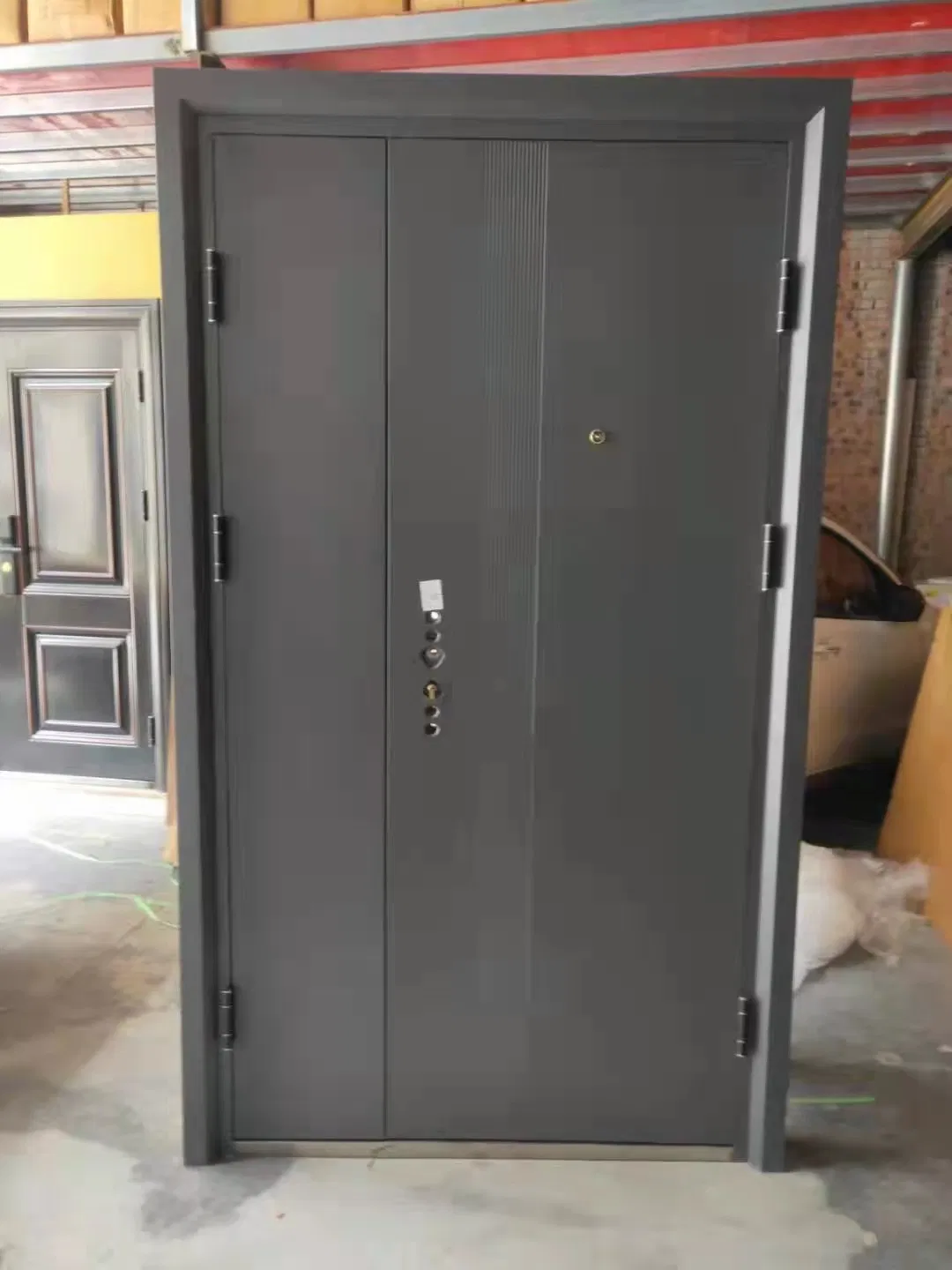 Elegant Photos of Custom Steel Door Designs for Homes