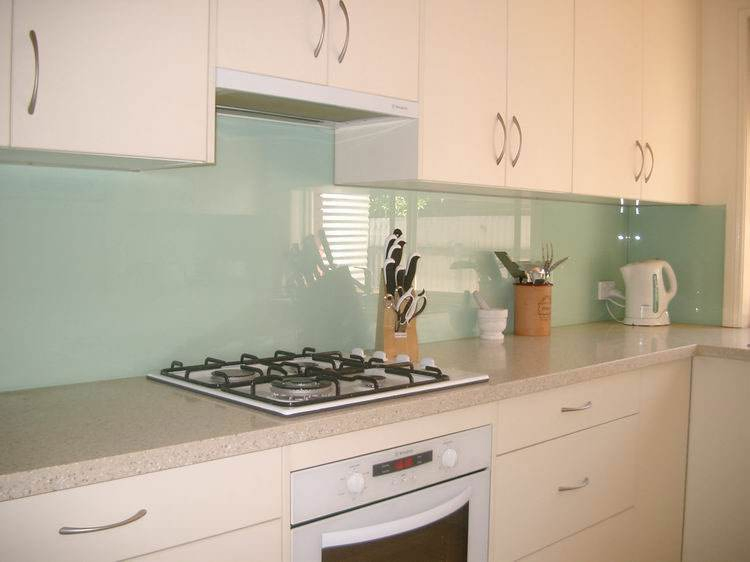 Good Quality Painted Glass Kitchen Splashback Glass