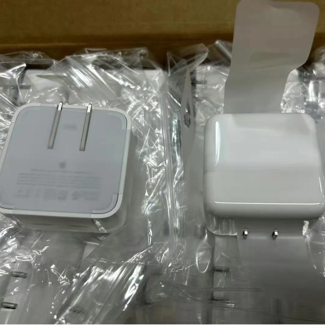 Быстрое зарядное устройство 35W PD для iPhone 13/14/15