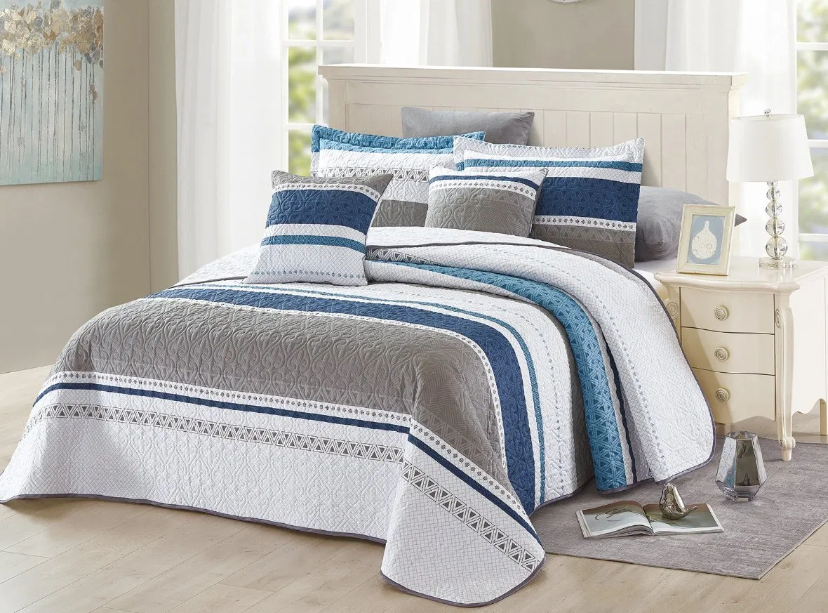 Stripe Style Quilt Quilt for Russia