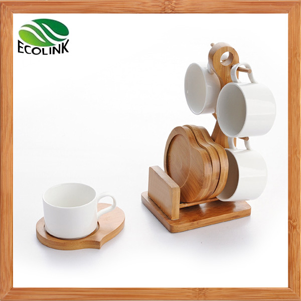 Керамическая кружка с бамбуковой подставкой