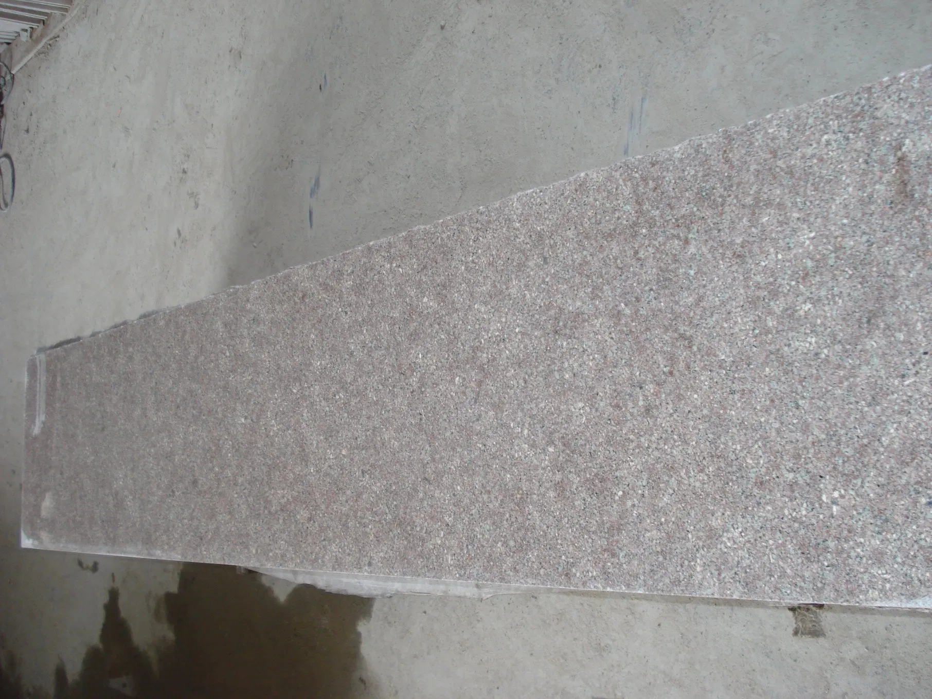 Outdoor Natural Granite Heavy-Duty Paving Stone Bricks Cubes Steps Mosaic Tiles