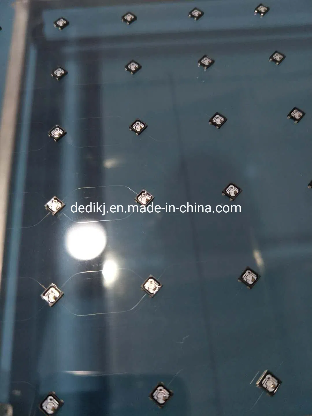 Full Color Outdoor Smart Glass LED Display