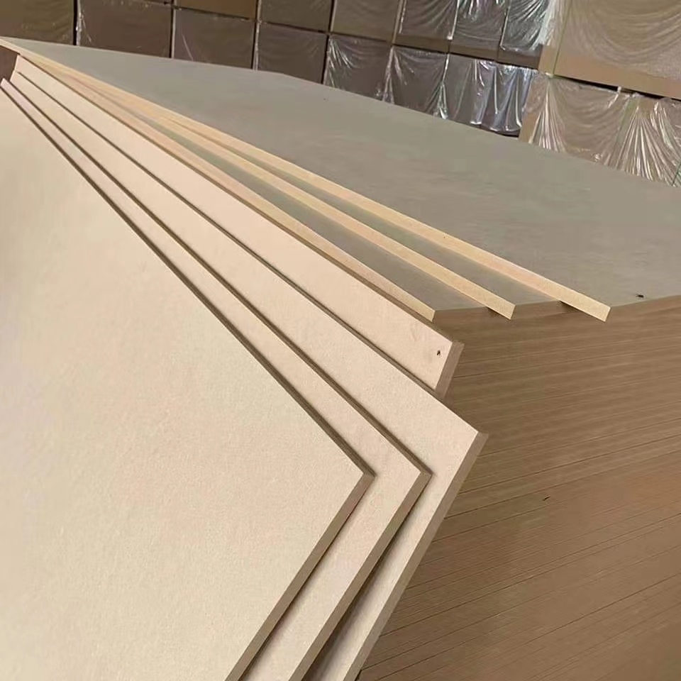 High-Strength Scratch Resistant 18mm Moisture Resistant 1220X2440mm Decorative Melamine MDF Board