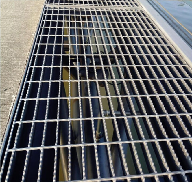 Custom Art Floor Drainage Grille Non-Slip Walkway Grid Steel Mesh Grating Tree Pool Grid Cover