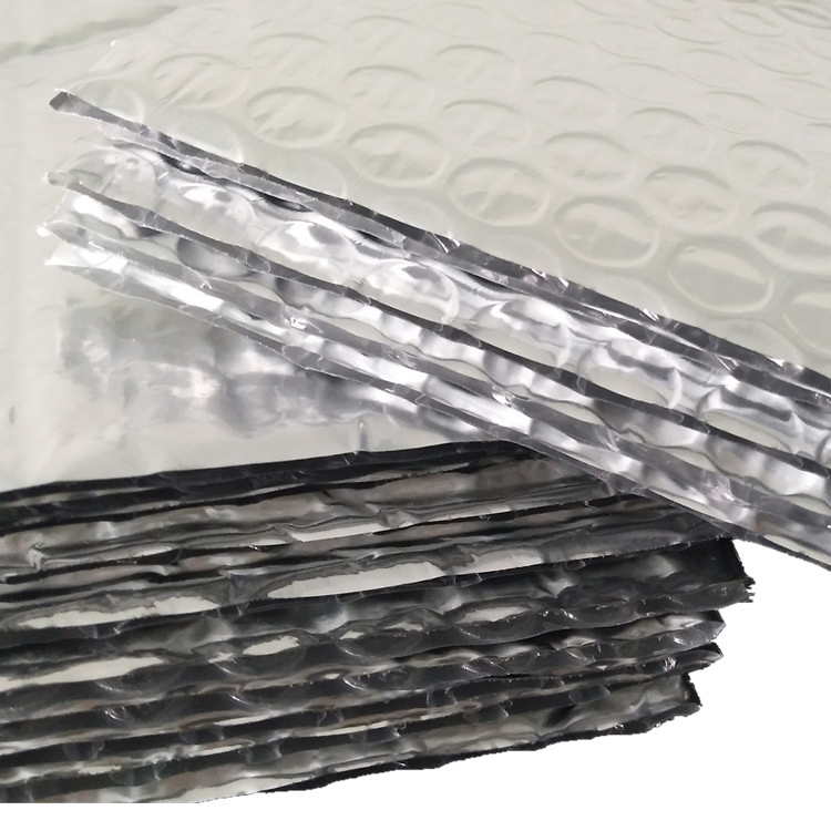 Hot Sale Silver Film Insulation Roof Woven Aluminium Foil Bubble Heat Insulation for Building Material