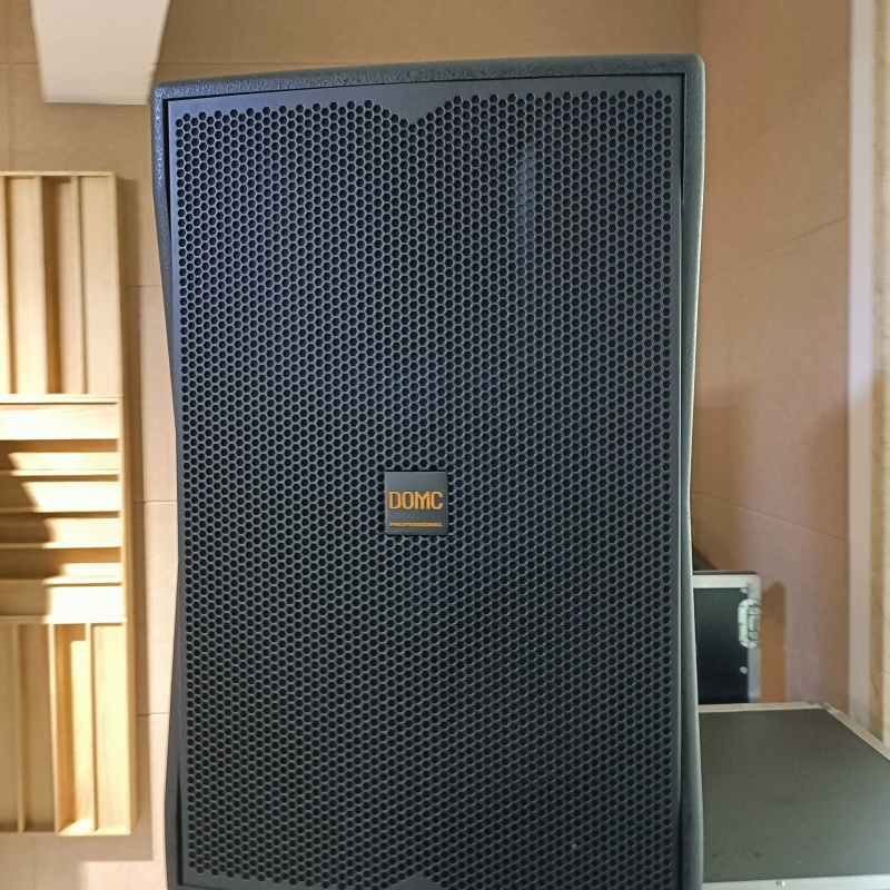 Superior Sound 15-Inch Speaker with 99dB Sensitivity (Model K215)