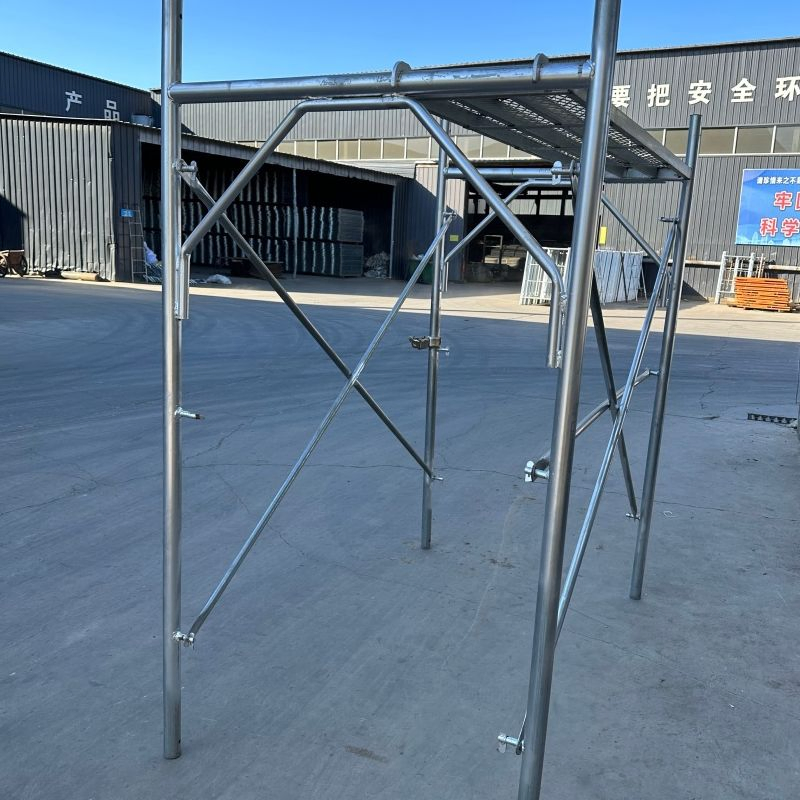 Efficient Frame Scaffold for Indoor and Outdoor Maintenance and Decoration