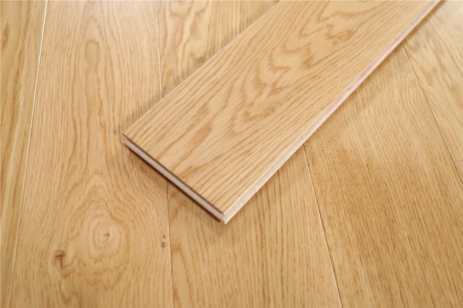 Белое дубовое паркетная доска 2мм, экологичная