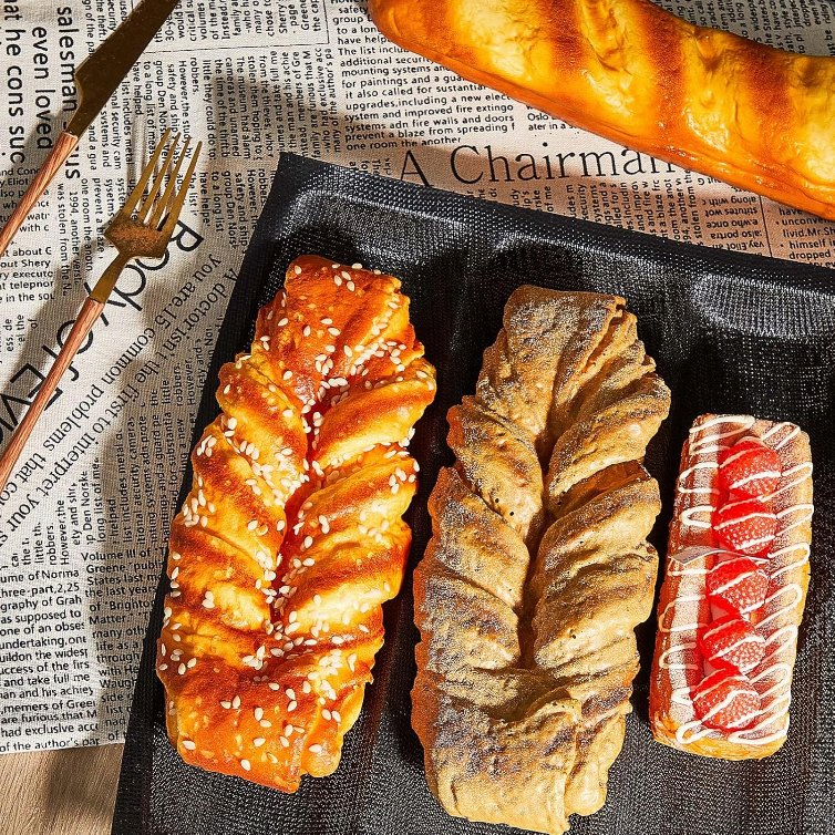 Food Grade Fours Channels Silicone Bread Form for Chain Store