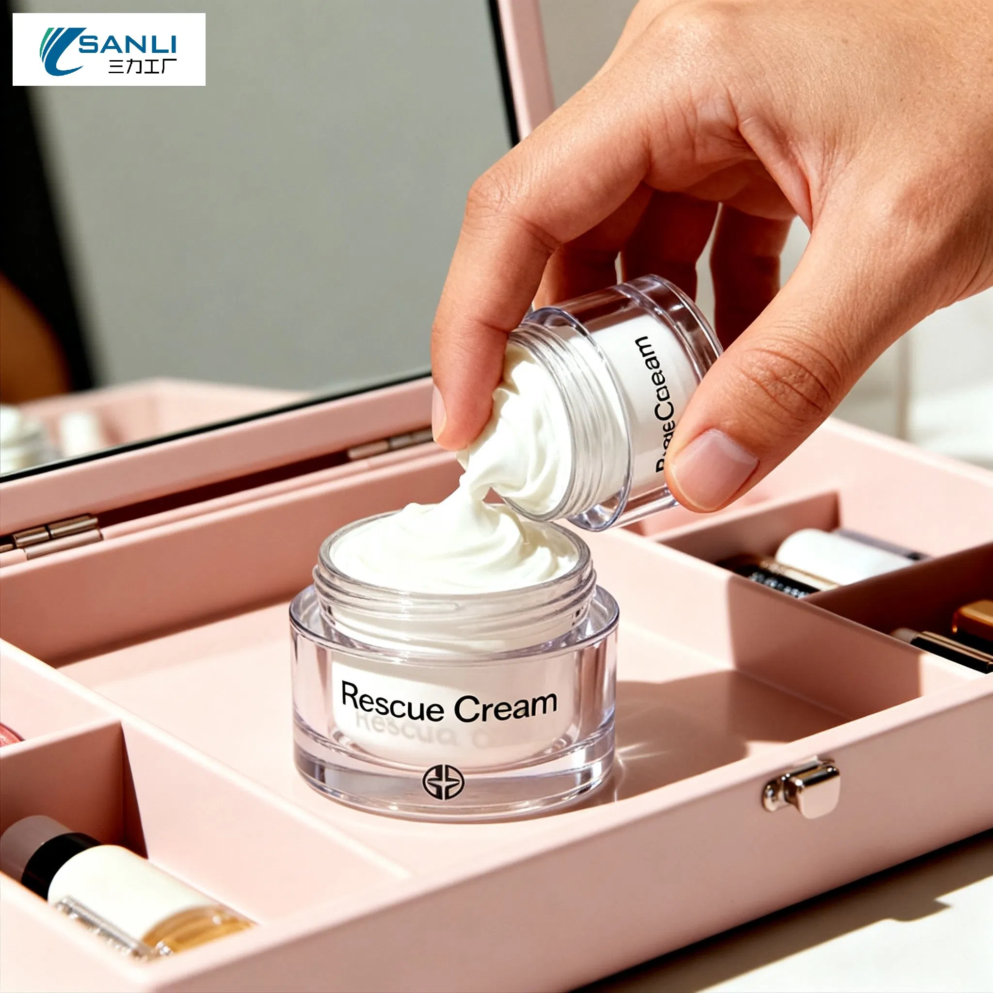 Intensive Whitening and Protective Face Cream with Decarboxy Carnosine HCl and Tetrahydro Methyl Pyrimidine Carboxylic Acid for Anti-Yellowing and Pollution Shi