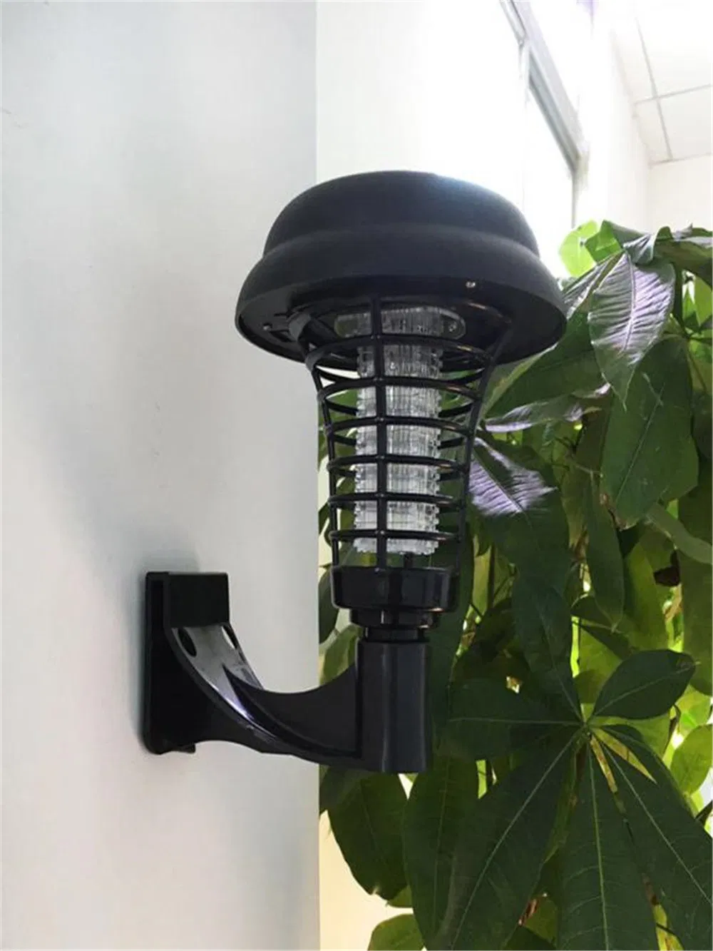 UV LED Light Mosquito and Bug Solar Power Zapper