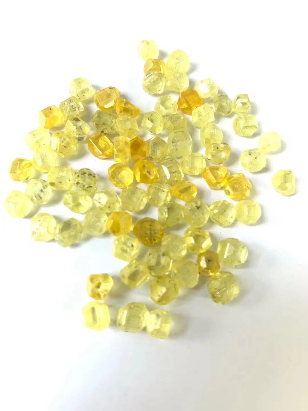 Желтый синтетический алмаз 1-6 мм для ювелирных изделий