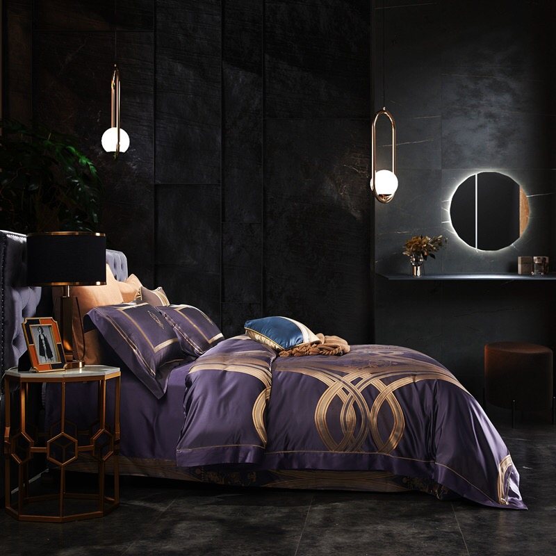Purple 2m/2.4m Bed Linen King Size Yarn-Dyed Jacquard Duvet Cover Silk Home Textile Top Luxury Bed Sheets ODM/OEM Coverlets 4PCS Bedding Set Supplier