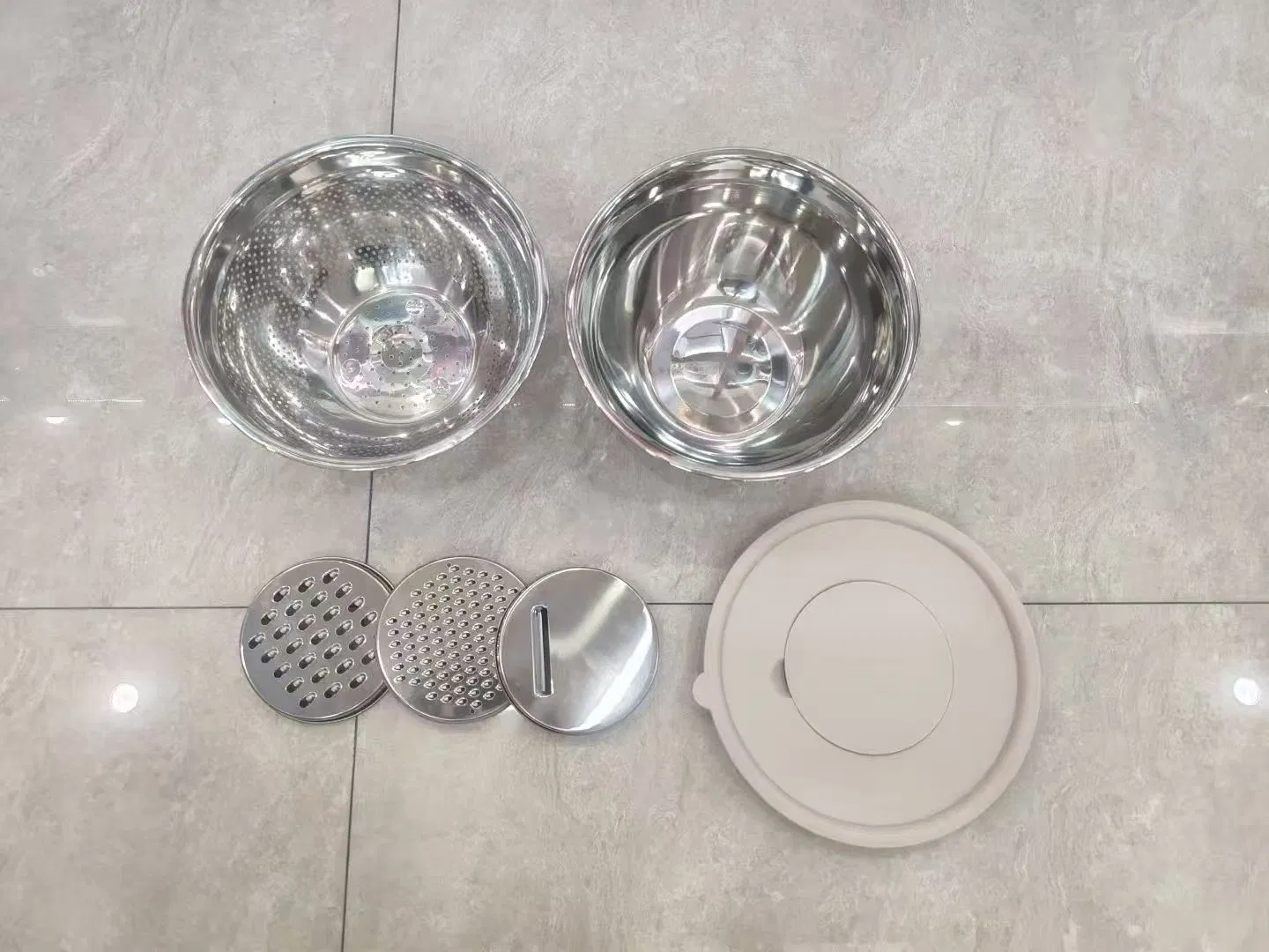 Wholesale Household Used Dinnerware Round USA Copper Stainless Steel Salad Bowl with Grater Lid