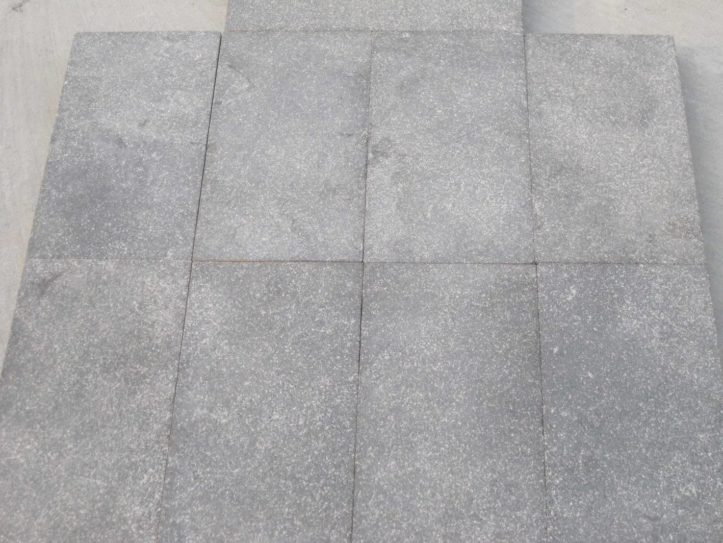 Flamed Blue Limestone Tile Outdoor Floor Tile / Paving Tile