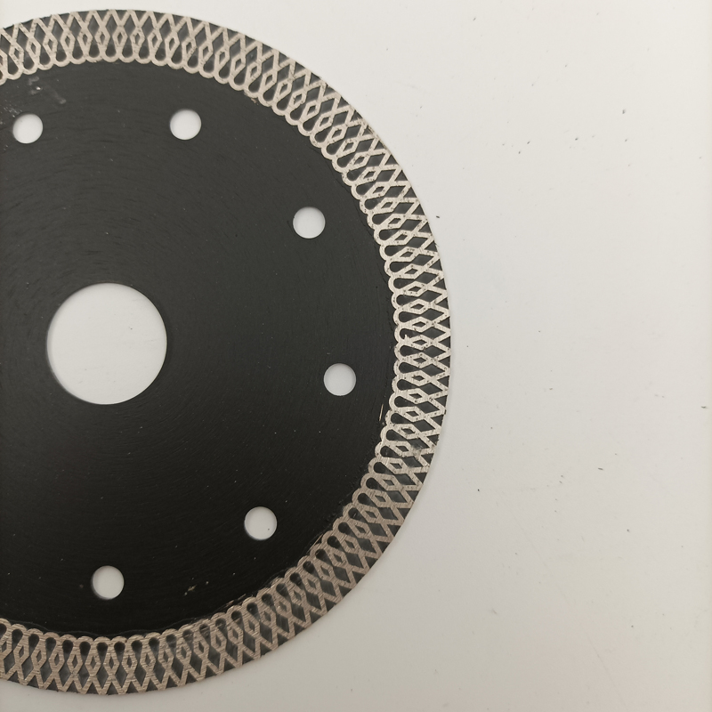 Алмазный диск 125 мм для резки сетки и волны