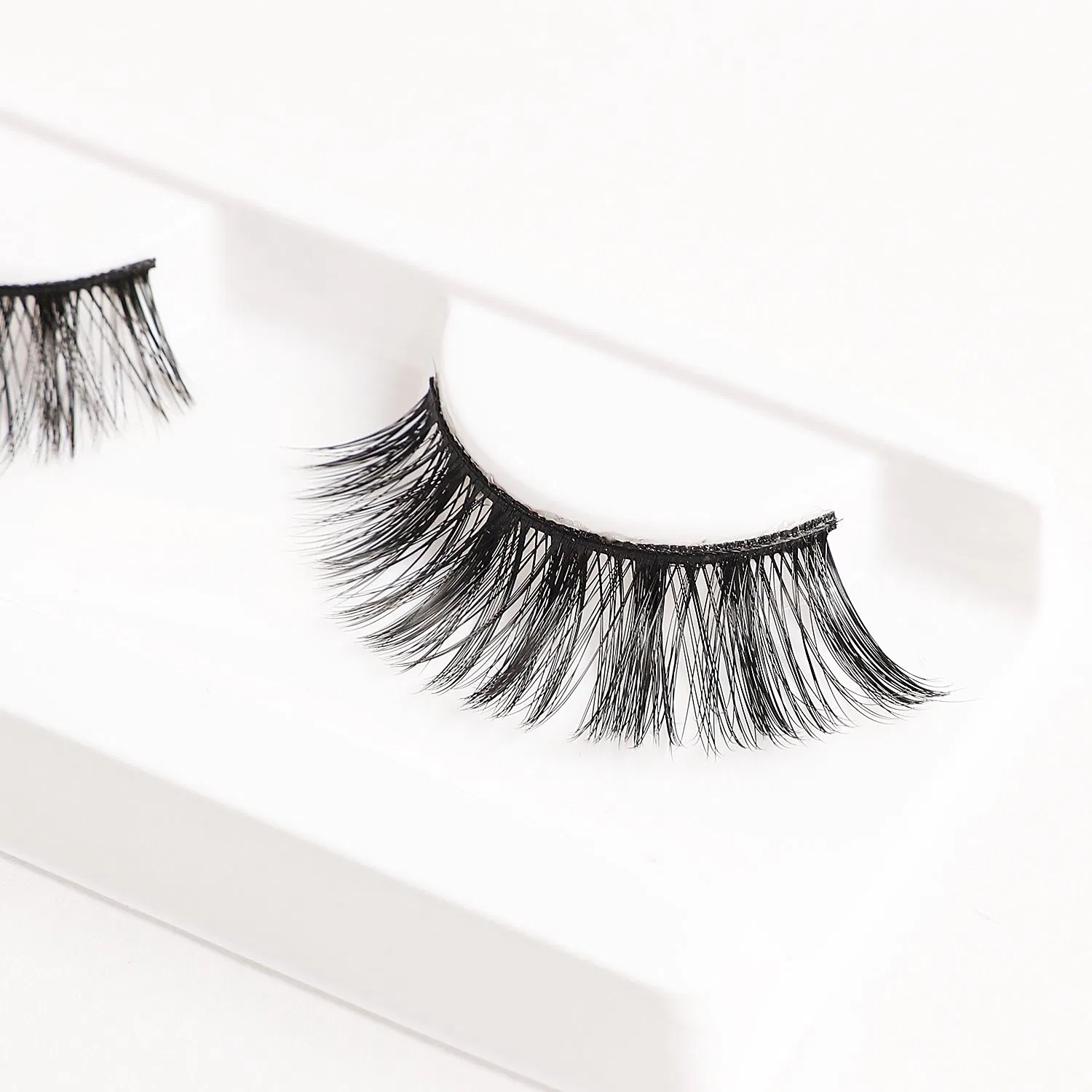 Wholesale Custom Lash Box 3D Strip Faux Mink Eye Lashes Vendors Natural Faux Mink Lashes
