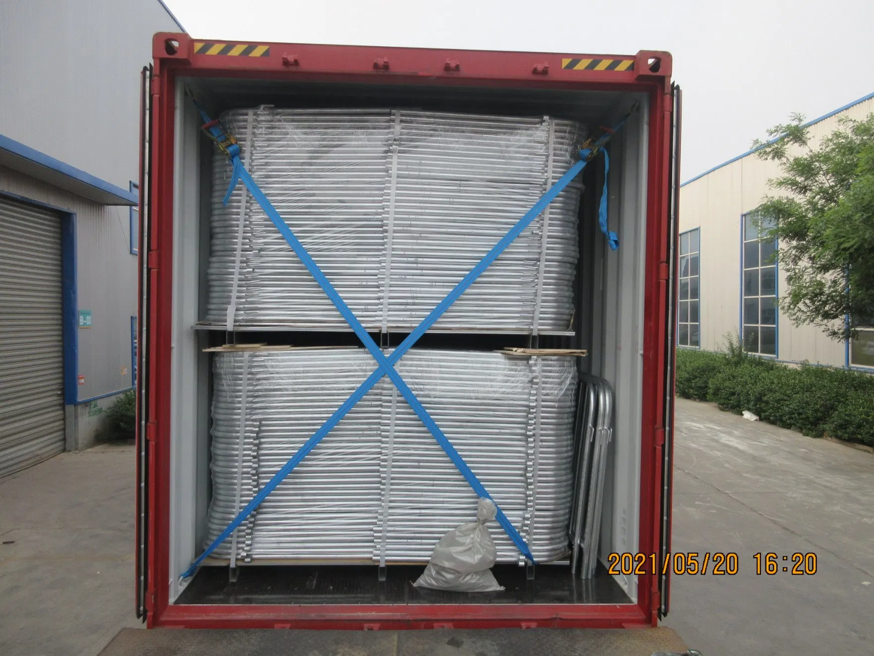 Metalx Fence Hot Selling 2.1X1m Galvanized Barrier Fence Crowd Control Fence Security Portable Steel Construction