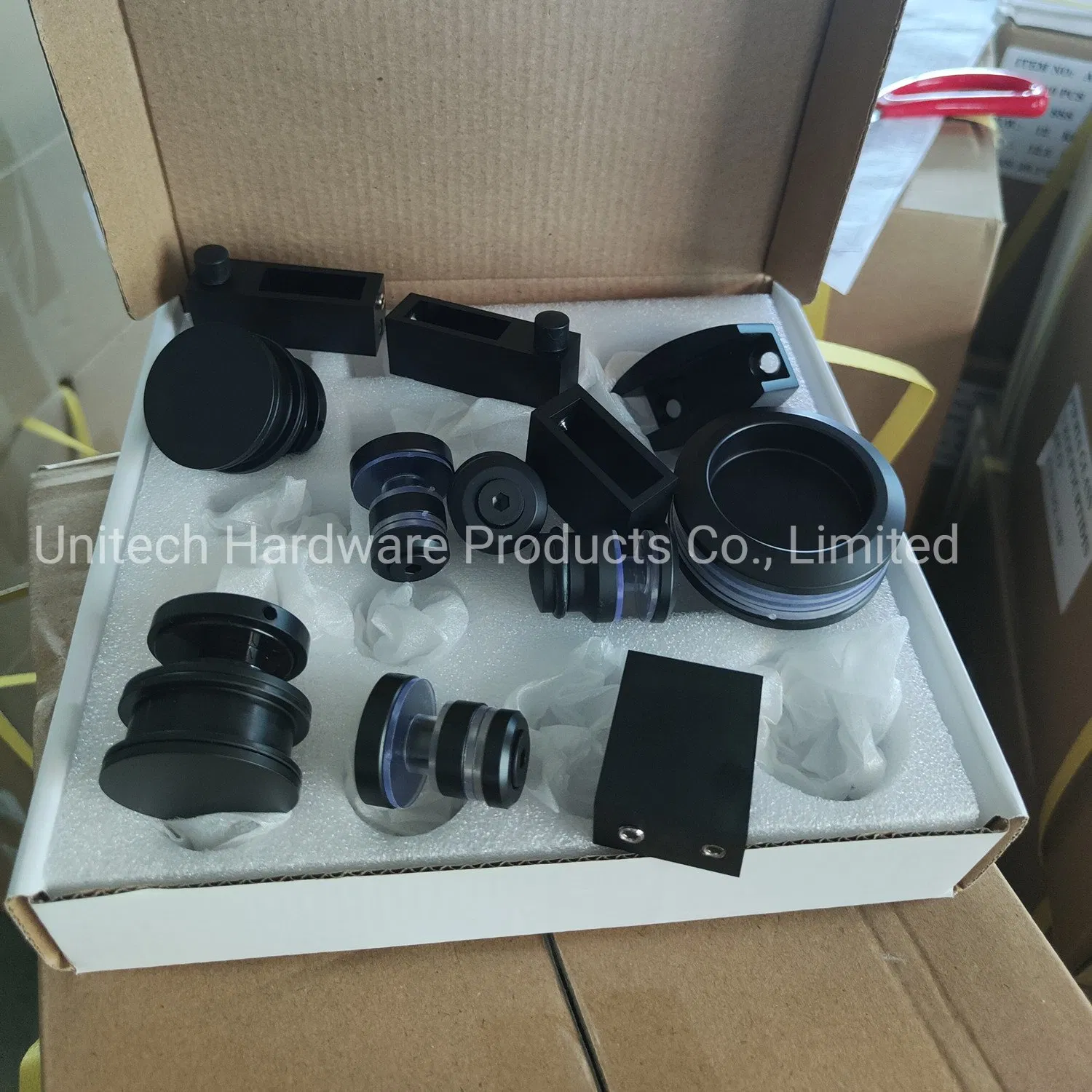 Black Color Shower Glass Sliding Door Roller and Fitting System with Track