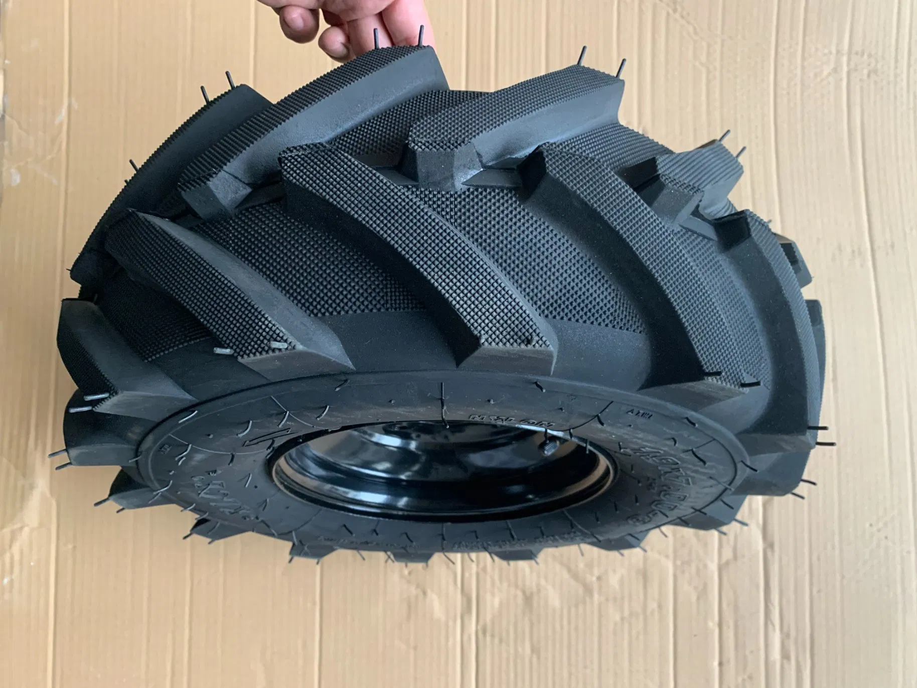 Покрышка всесезонная сельскохозяйственная 6.00-10