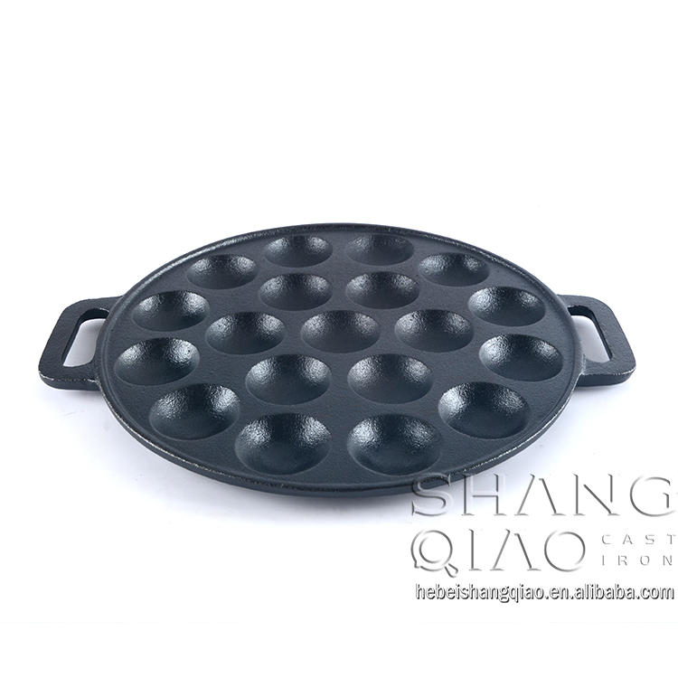 Чугунная сковорода для эблескиверов и поффертъес