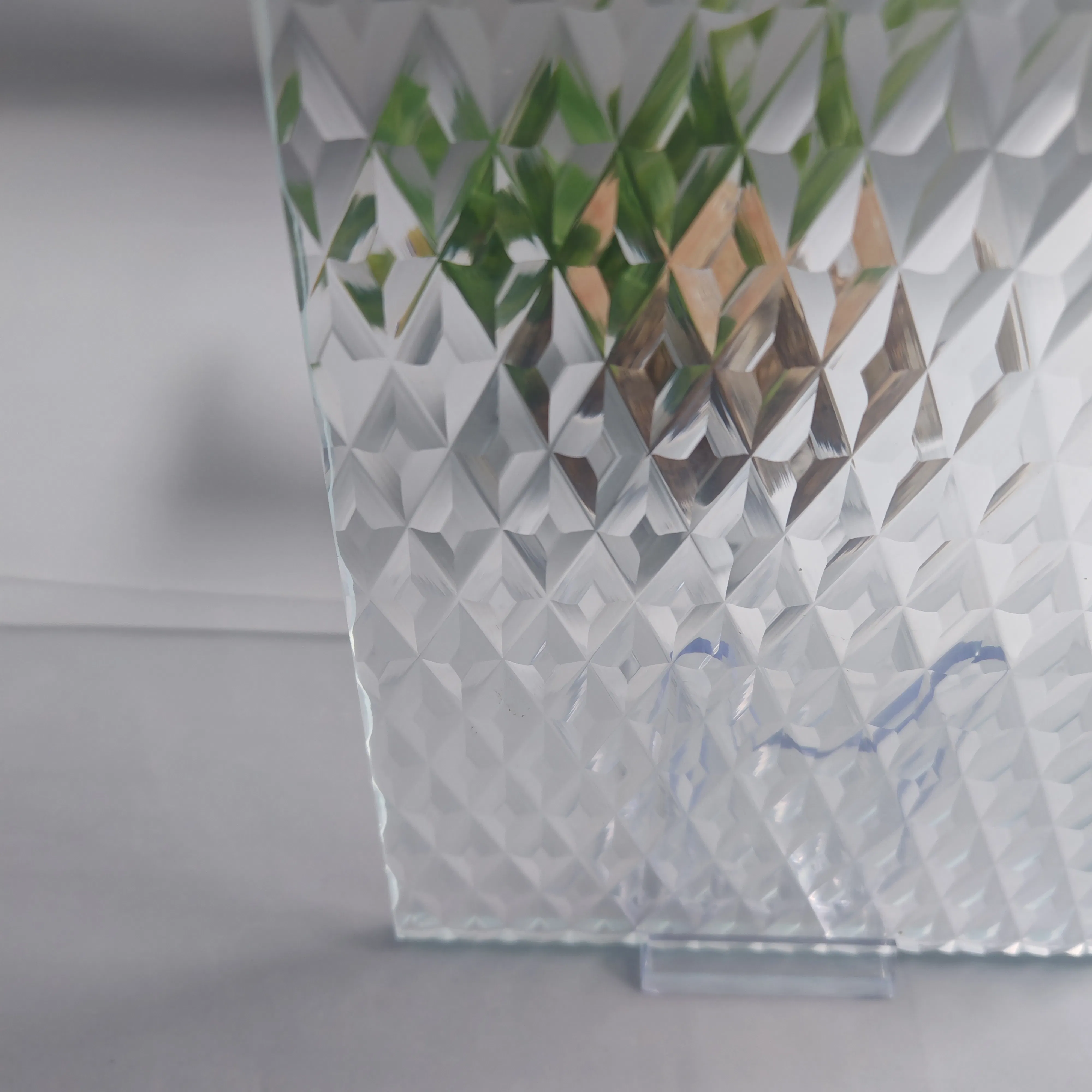 Beautiful Tempered Glass for Stylish Bathroom and Home Decor