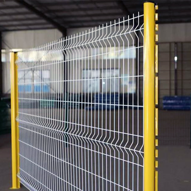 PVC Vinyl Coated Welded Wire Mesh Garden Fence