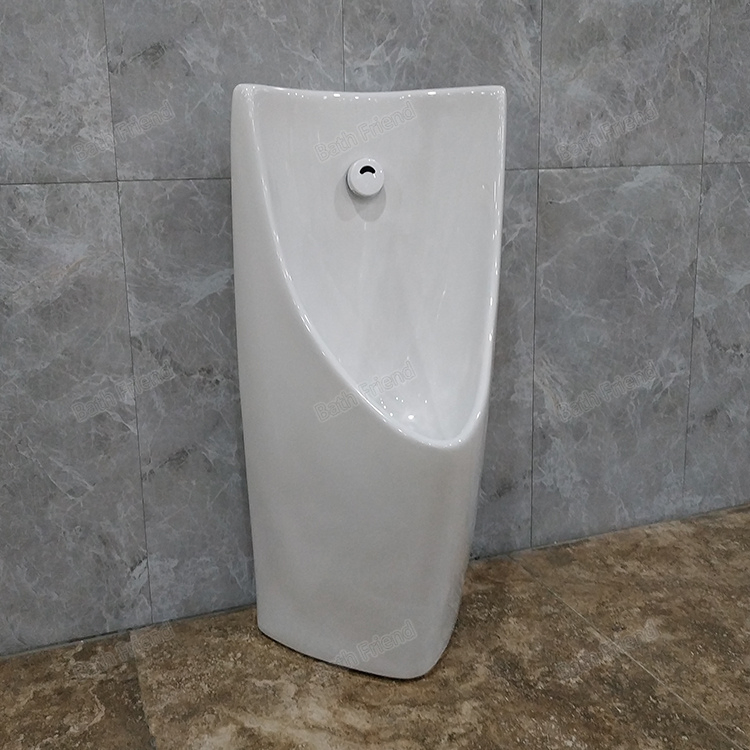 Wholesale Easy Clean Urinals for Men Gravity Flushing Wall Hung Bathroom Urinal