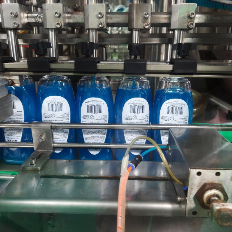 Dish Washing Liquid Our Long-Lasting Concentrated Suds Keep Working From The First Plate to The Very Last Pot