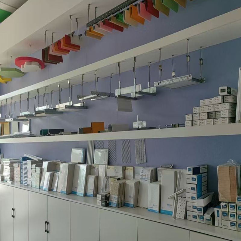 New Design Hospital Acoustic Fireproof Moisture-Proof Panel Mineral Fiber Ceiling Tile