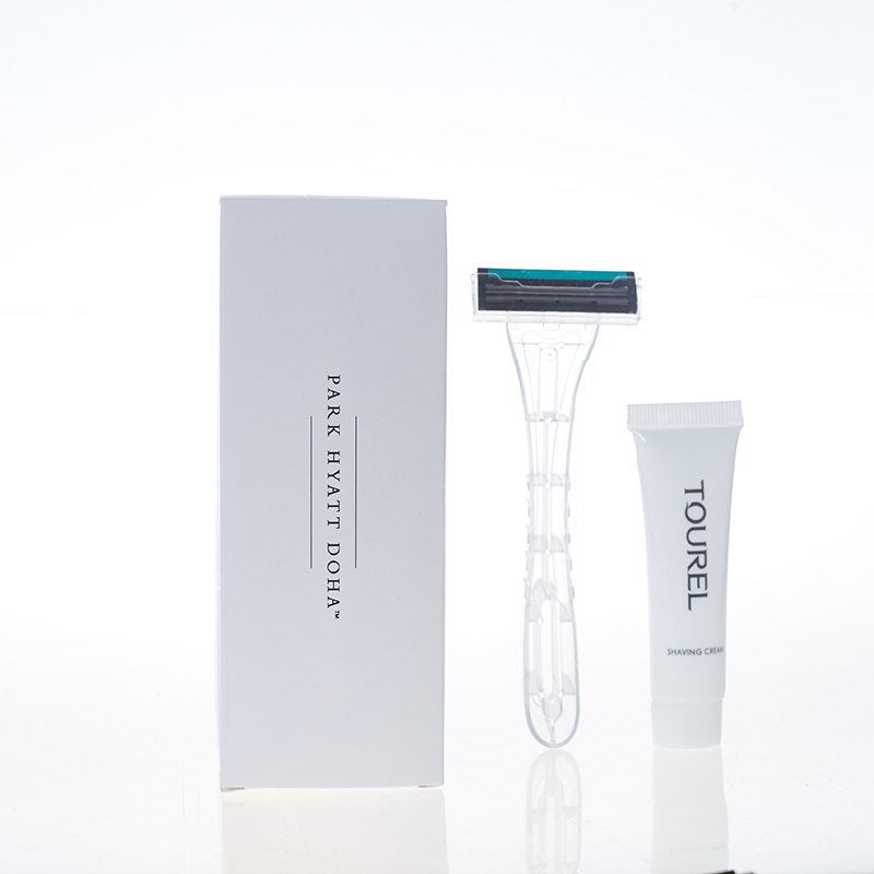 Custom 5 Star Cheap Hotel Disposable Supplies Kit Eco Friendly Biodegradable Hotel Size Toiletries Amenities Set with Logo