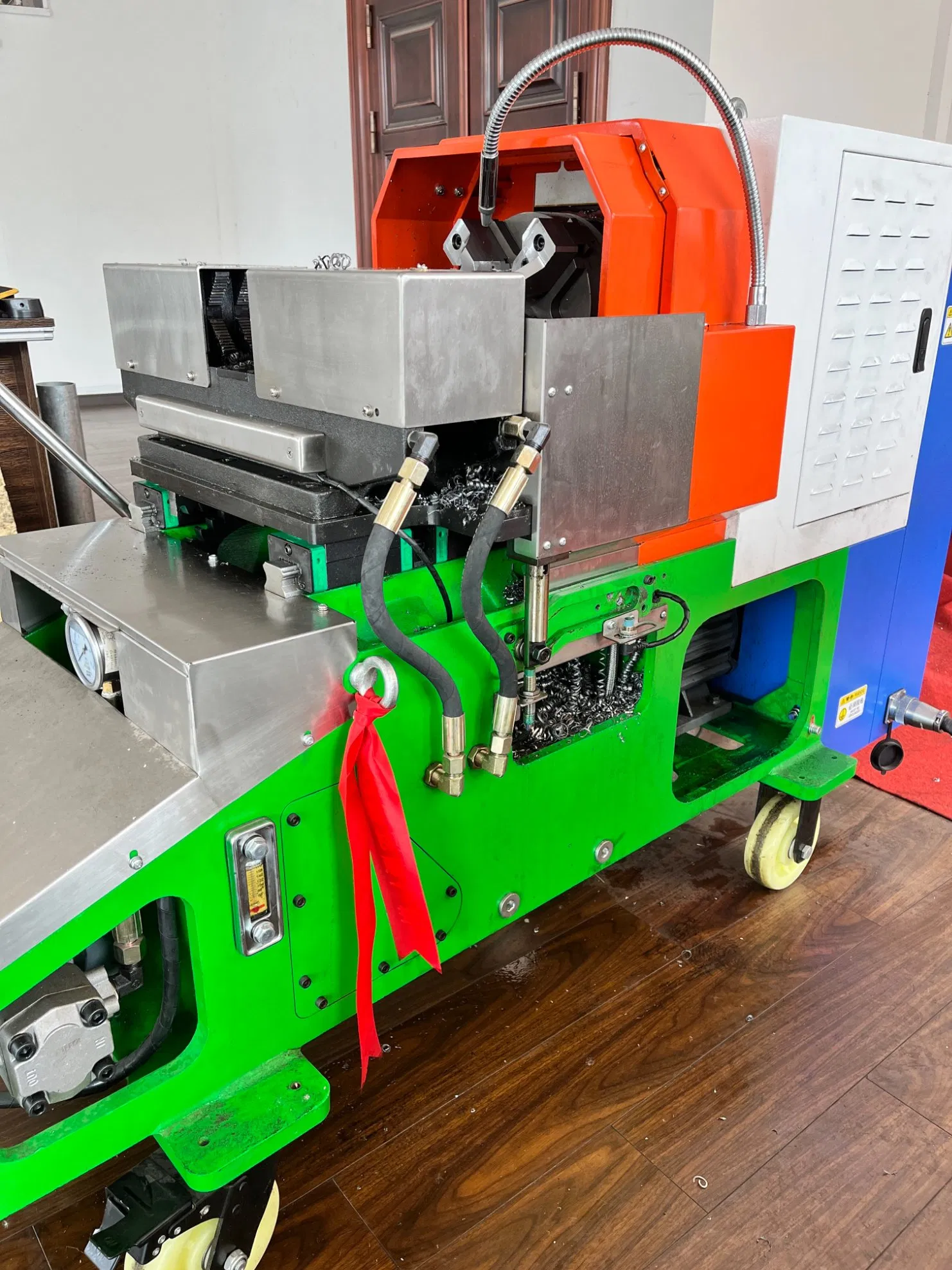 Professional High Precision High Speed Industrial Pipe Threading Machine for Plumbing Work