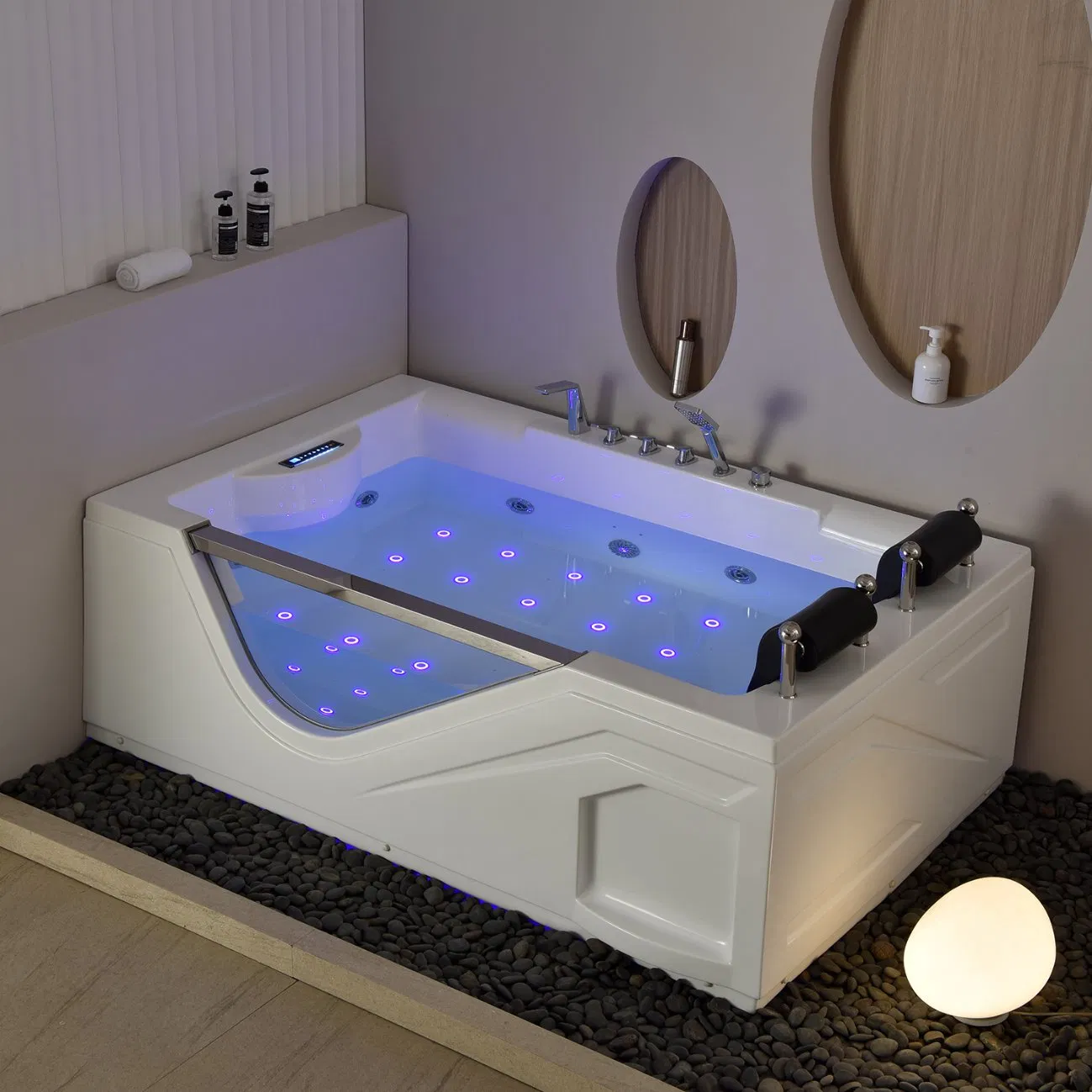 Массажная ванна с гидромассажем и водопадом