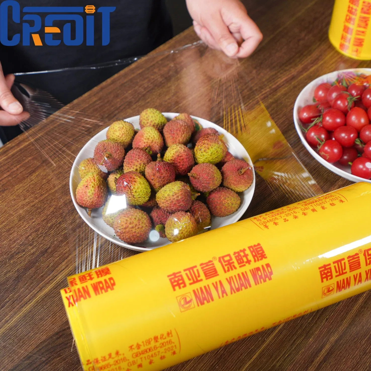 Customized Food Grade 11mic PVC Cling Film Factory Direct Supply