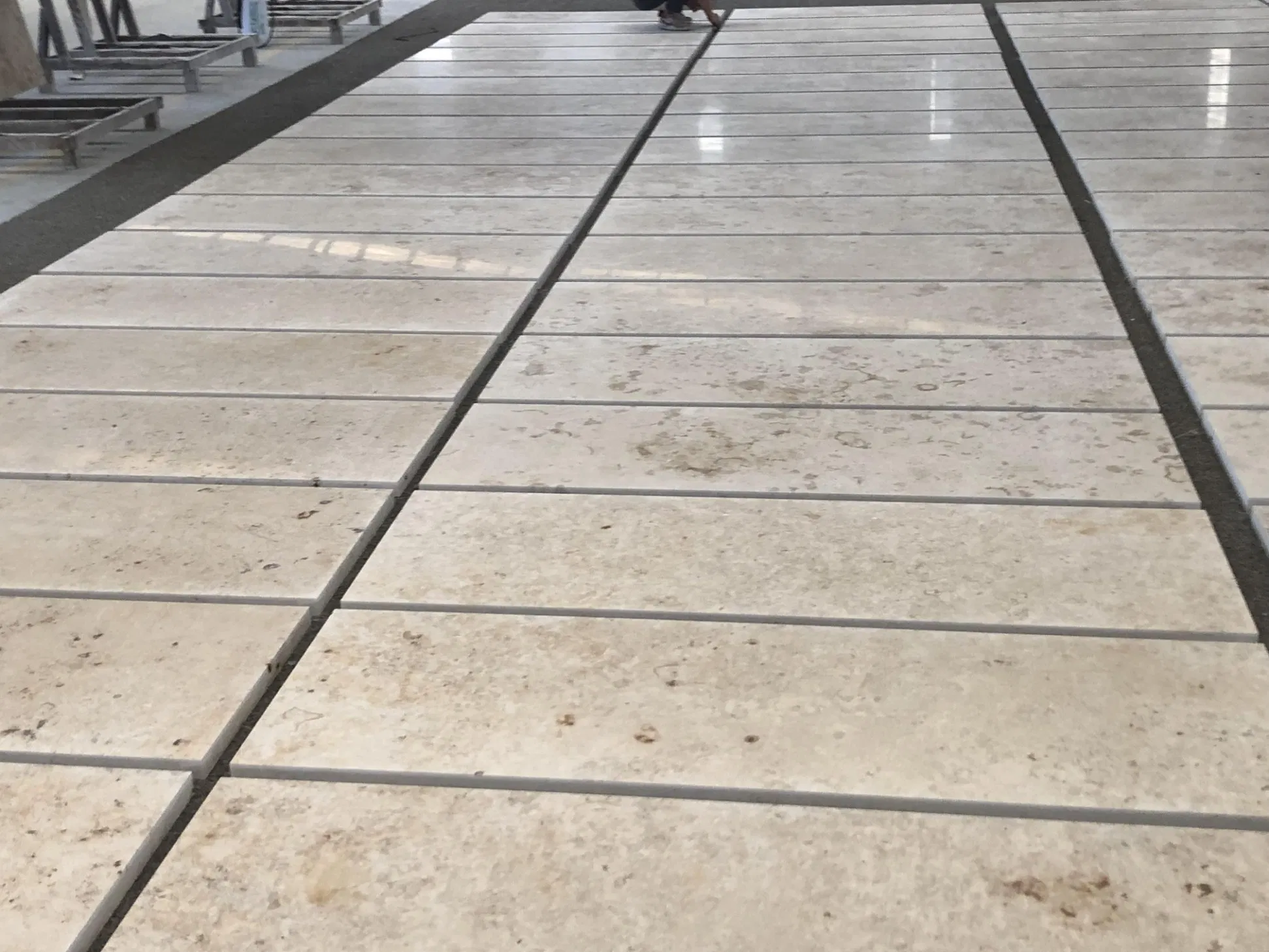 Natural Marble Jura Beige Limestone Polished Floor Tile Stone Wall Panel
