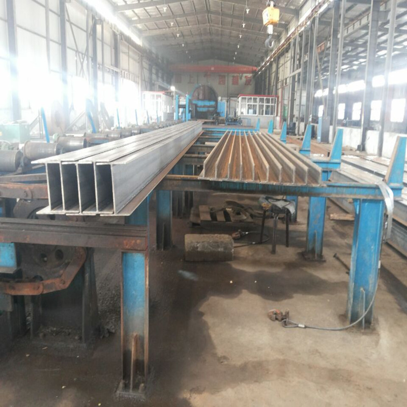 T-Shaped Hot Rolled Steel Section in Q235 Material 100X50X6X8mm