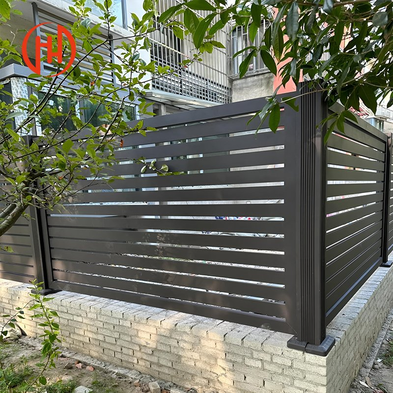 Wholesale Privacy Screens Fence High Quality Ornamental Aluminum Bclcony Louver Fence