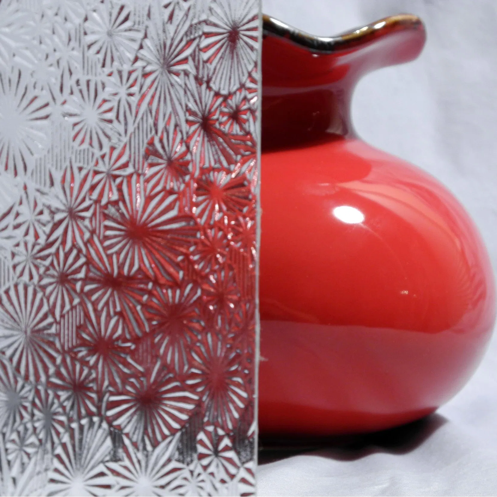 Custom Sizes Available Elegant Patterned Glass High-Quality Floral Design for Home Decor