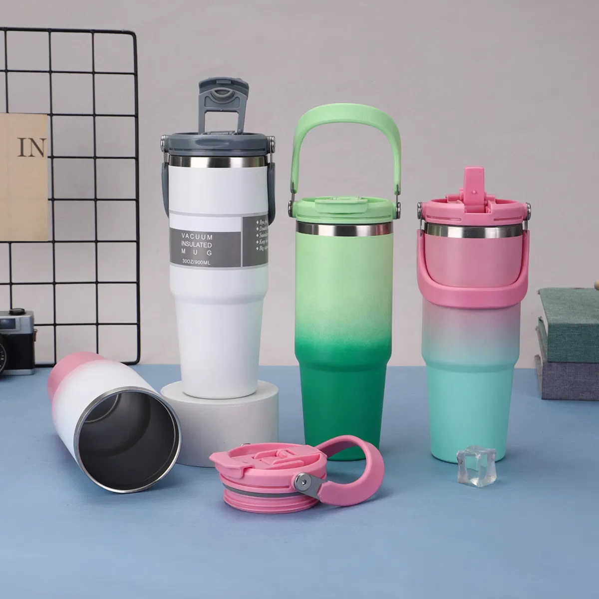 Factory New Design Double Wall Stainless Steel Vacuum Insulated 40 Oz Tumbler Leak Proof Outdoor Travel Mug Vacuum Flask with Handle Straw