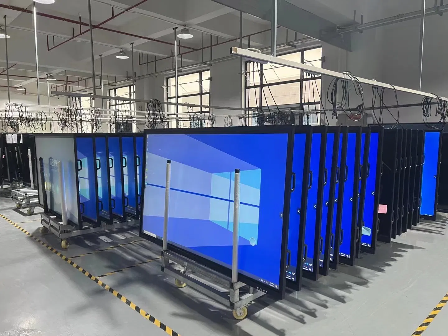 55 65 75 85 98 110 Inch Factory Price Interactive Whiteboard Digital Panel School Teaching Whiteboard