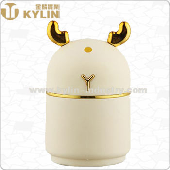Portable Plastic Deer Shape Toothpick Dispenser for Home KTV Office Restaurant Usage