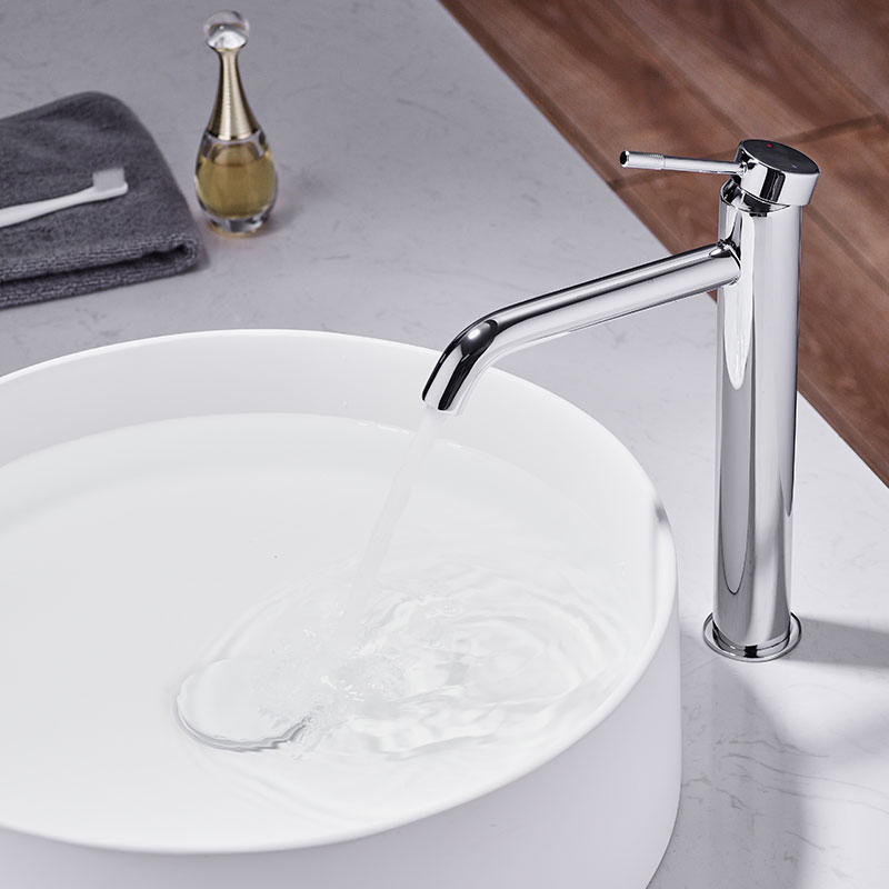 New Arrivals Sanitary Ware Deck Mount Tall Brass Sink Bathroom Basin Faucet