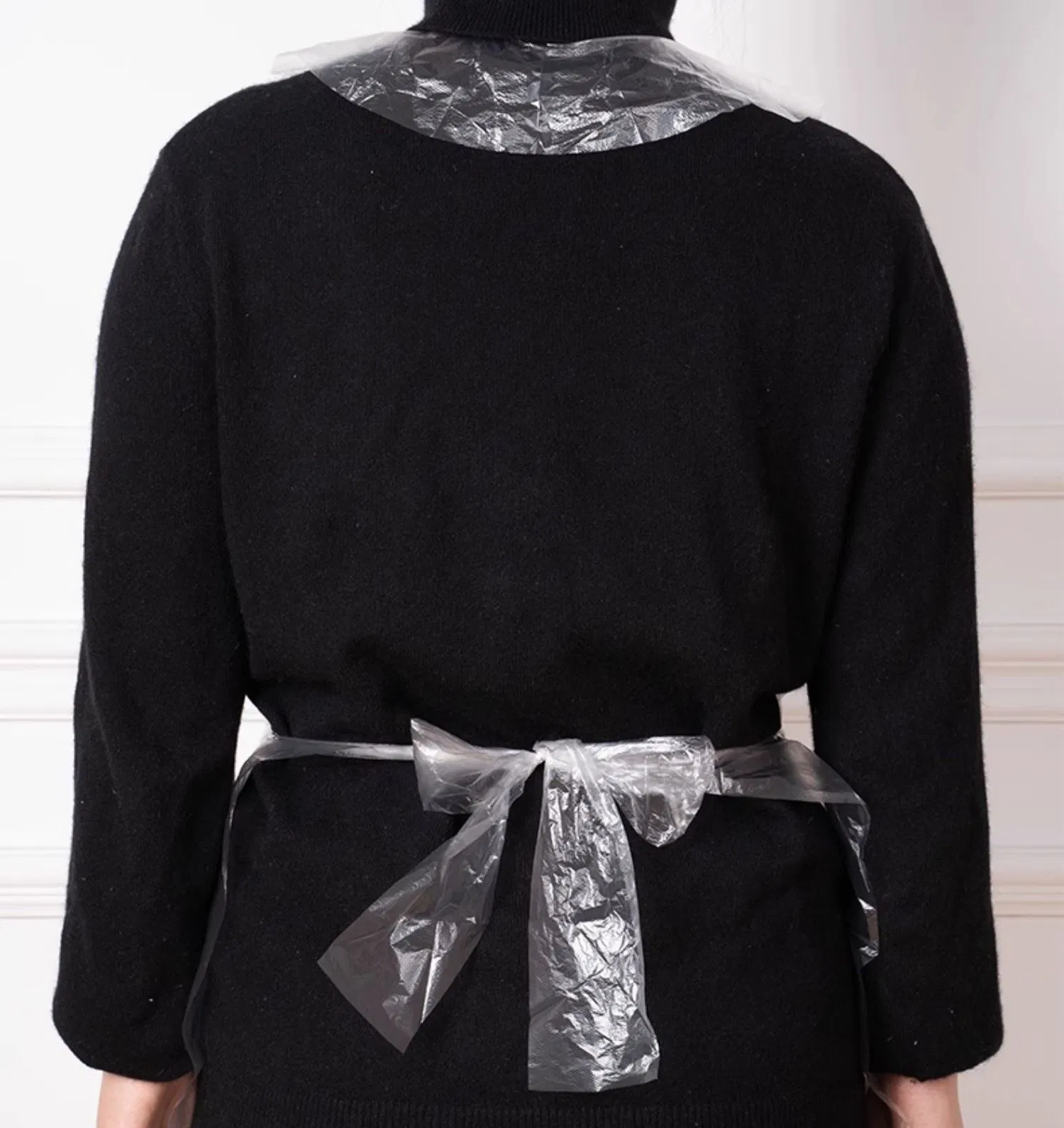 Wholesale Sleeveless Plastic Apron Fashionable Design for Food Cooking Gardening Kitchen Cleaning and Cooking