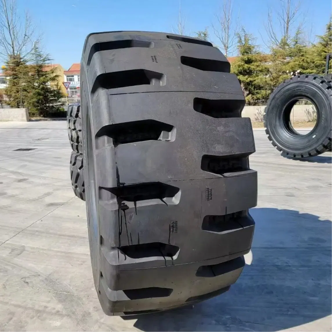 Шины внедорожные OTR Radial 23.5R25
