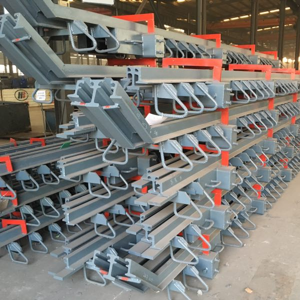 Construction Flexible Modular Expansion Joint for Bridge in Building Materials