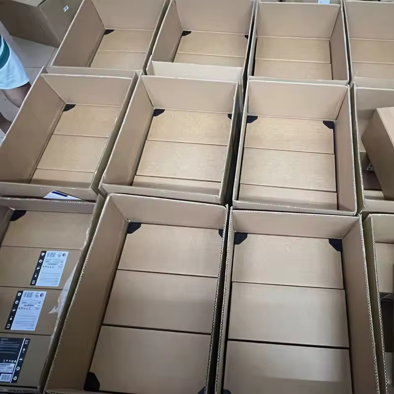 Professional Ionic Salon Hair Dryer 1600W Electric Constant Temperature System Concentrator Nozzle 3 Speed Settings for