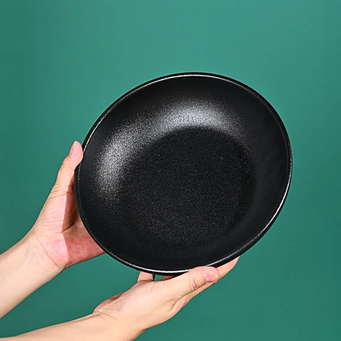 Ramen Japanese Noodle Mat Black Round Salad Serving Wide Mouth Ceramic Naengmyeon Soup Bowl